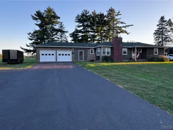 Property at 5829 State Route 104, Scriba, NY 13126