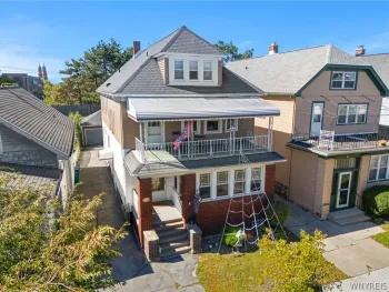 Property at 20 Beaumaris Place, Buffalo, NY 14207