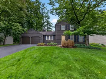 Property at 8786 Radburn Dr, Van Buren, NY 13027