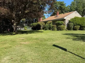 Property at 201 Harding Place, Syracuse, NY 13205