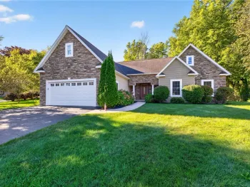 Property at 626 Brookstone, Webster, NY 14580