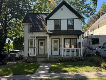 Property at 73-75 St Johns Park, Rochester, NY 14612