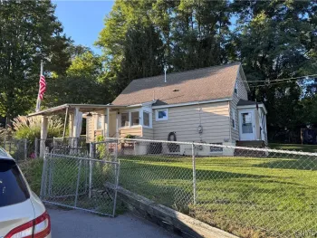 Property at 106 Edgeworth Avenue, Geddes, NY 13219