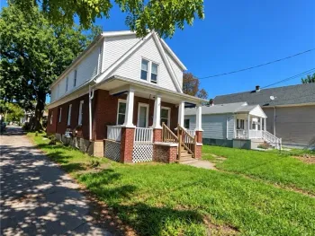 Property at 2710 Monroe Avenue, Niagara Falls, NY 14303