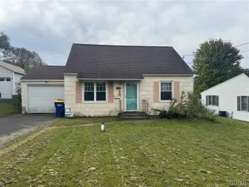 Property at 102 Clearview Drive, Geddes, NY 13219