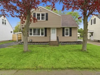 Property at 18 Princess Drive, Cheektowaga, NY 14225