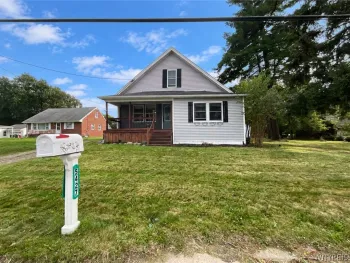 Property at 5427 Berg Road, Orchard Park, NY 14218