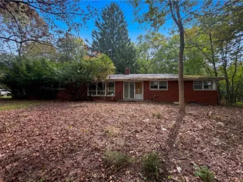 Property at 21 Hillcrest Dr, Victor, NY 14564