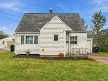 Property at 138 Woodland Drive, Tonawanda, NY 14223