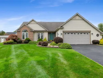 Property at 27 Lombardy Circle, Greece, NY 14612