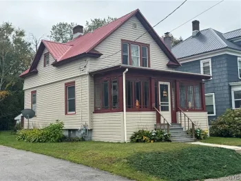 Property at 22 E Spofford Avenue, Manheim, NY 13329