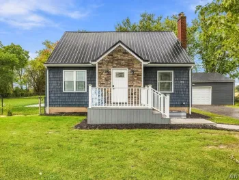 Property at 1752 Saunders Settlement Road, Lewiston, NY 14304