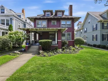 Property at 21 Colonial Circle, Buffalo, NY 14222