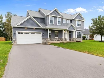 Property at 102 Minoa Lakes Drive, Manlius, NY 13116