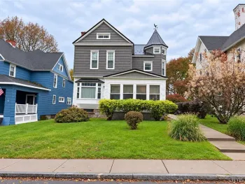 Property at 107 Ross Place, Auburn, NY 13021