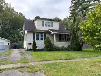 Property at 7211 Stephenson Avenue, Niagara Falls, NY 14304