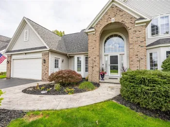 Property at 31 Captiva Crossing, Perinton, NY 14450