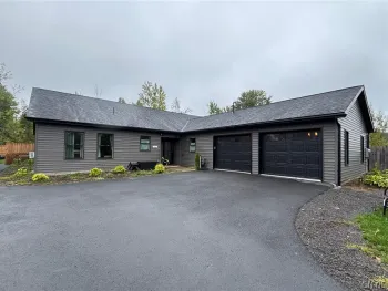 Property at 7409 Mapleview Road, Cicero, NY 13039
