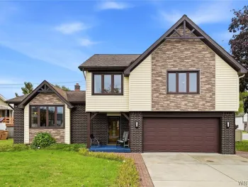 Property at 3 Deer Trail, Cheektowaga, NY 14227