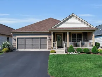 Property at 17 Pelham Road, Lancaster, NY 14086