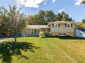 Property at 7409 Michael Road, Orchard Park, NY 14127