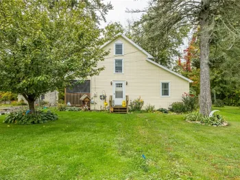 Property at 4854 Wabash Rd, Seneca, NY 14456