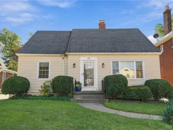 Property at 27 Pelham Drive, Buffalo, NY 14214