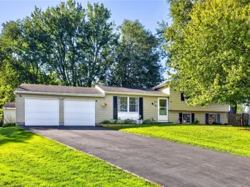 Property at 29 Barringer Drive, Hamlin, NY 14464