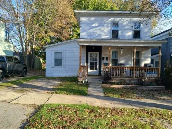 Property at 39 Varick Street, Oswego, NY 13126