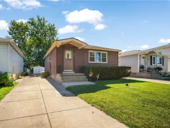 Property at 101 Parkedge Avenue, Tonawanda, NY 14150