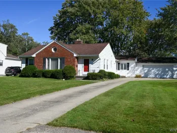 Property at 132 Ivy Lea, Tonawanda, NY 14223