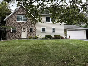 Property at 26 Sanders Farm Drive, Penfield, NY 14526