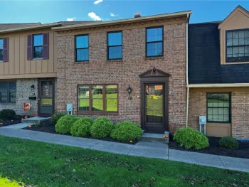 Property at 30 Dunbridge Hts, Perinton, NY 14450