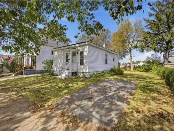 Property at 219 E Bridge Street, Oswego, NY 13126