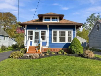 Property at 32 Lombardy St, Lancaster, NY 14086