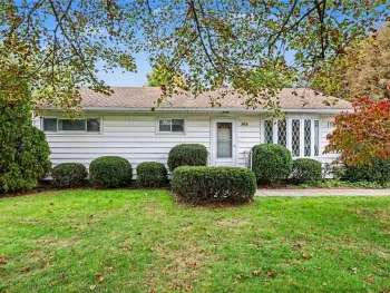Property at 304 Wellington Rd, Webster, NY 14580
