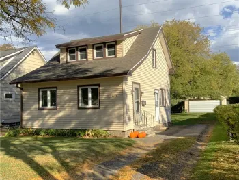 Property at 660 Bennington Dr, Greece, NY 14616