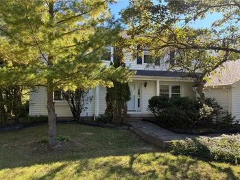 Property at 44 Bent Oak, Perinton, NY 14450
