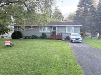 Property at 8551 Belnor Drive, Cicero, NY 13039