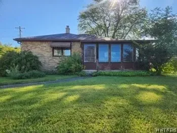Property at 79 Laura Court, Cheektowaga, NY 14227