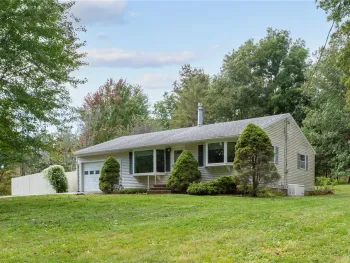 Property at 4632 S Holley Road, Clarendon, NY 14470