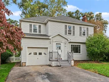 Property at 162 Simpson Road, Irondequoit, NY 14617