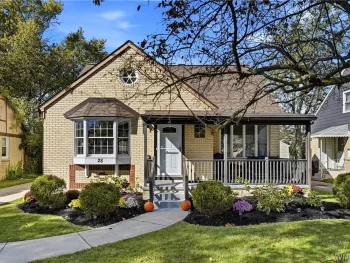 Property at 28 Flora Road, Cheektowaga, NY 14225