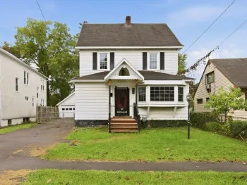 Property at 316 Berwick Road, Salina, NY 13208