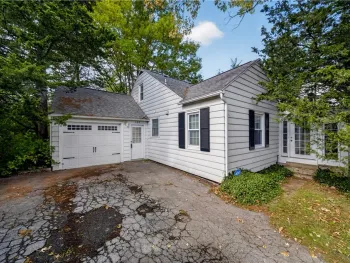 Property at 105 Masters Road, DeWitt, NY 13214