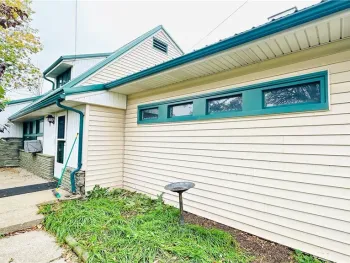 Property at 2132 Tuscarora Road, Niagara, NY 14304