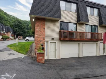 Property at 133 Penn Lane, Penfield, NY 14625