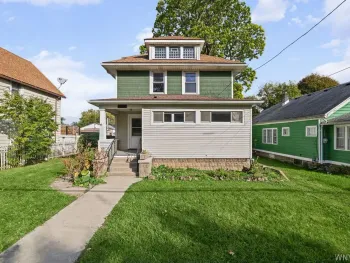 Property at 3915 Deveaux Street, Niagara Falls, NY 14305