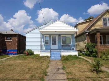Property at 2784 Monroe Avenue, Niagara Falls, NY 14303