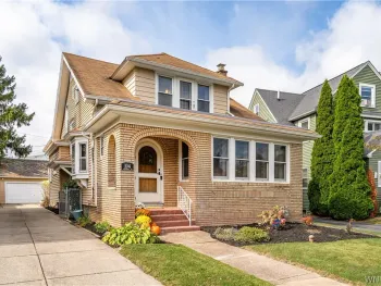 Property at 104 Larchmont Road, Buffalo, NY 14214